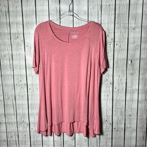 Boutique pink metallic specks hi-low hem top size 1x